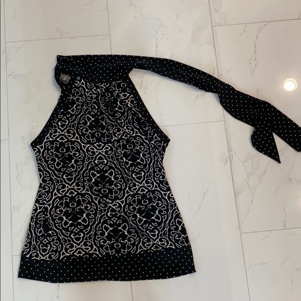 WHITE HOUSE BLACK MARKET top